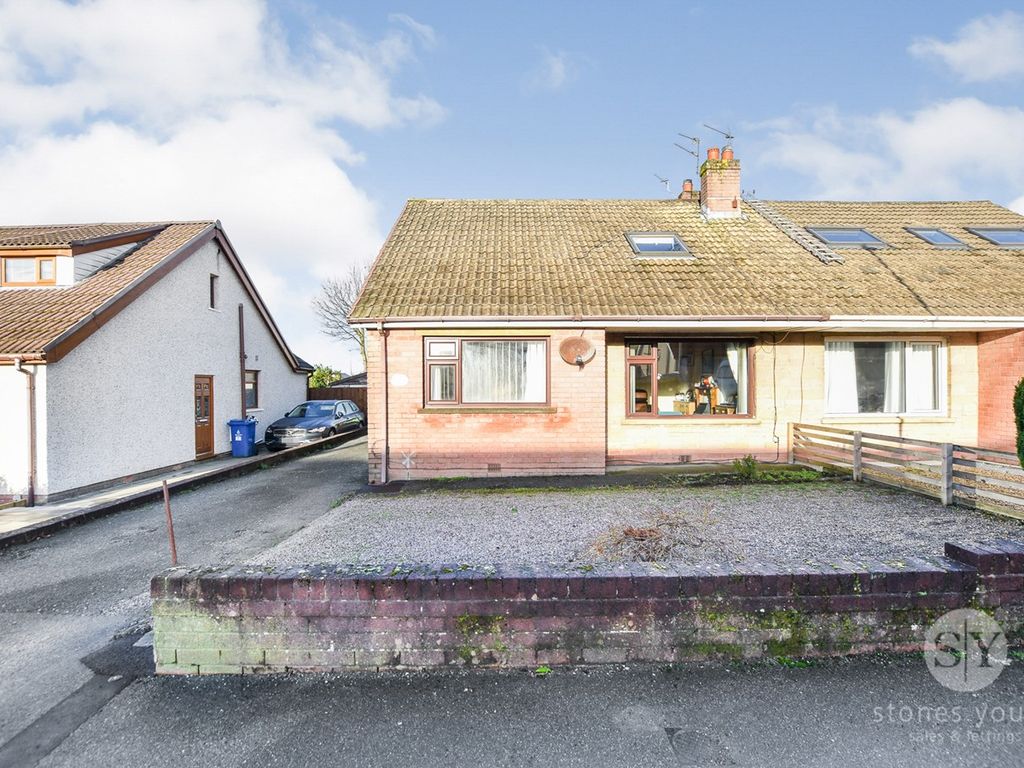 4 bed semidetached house for sale in Belvedere Road, Blackburn BB1