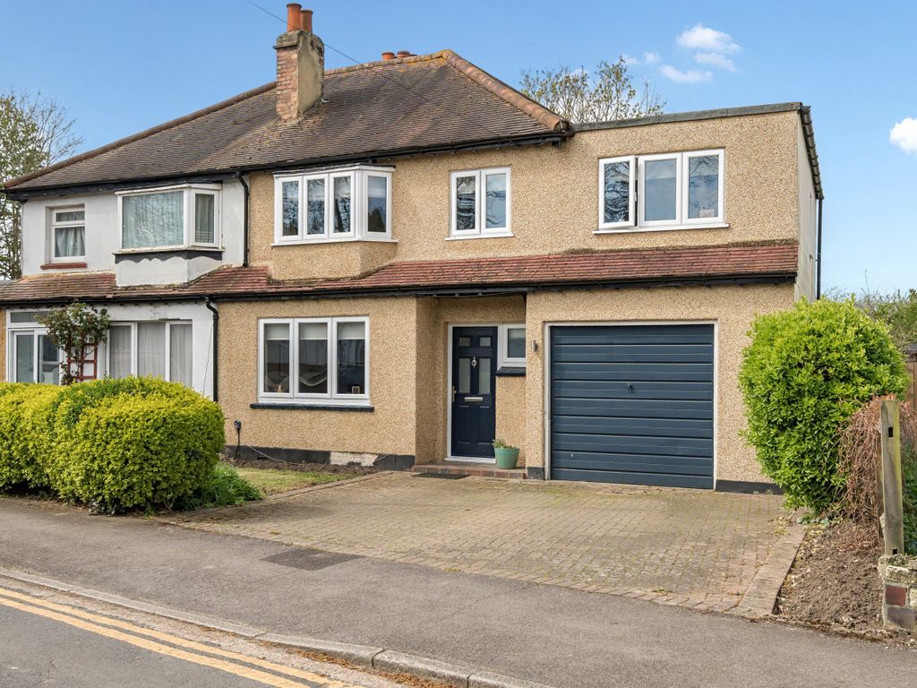 4 bed semidetached house for sale in Fir Tree Grove, Carshalton SM5