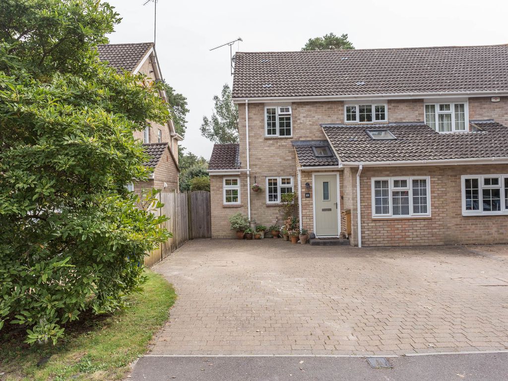 3 bed semidetached house for sale in Blackmoor Wood, Ascot SL5, £580,000 Zoopla