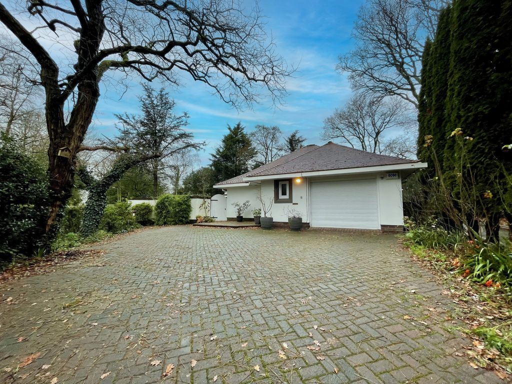 2 bed bungalow for sale in Durton Lane, Preston PR3, £400,000 Zoopla