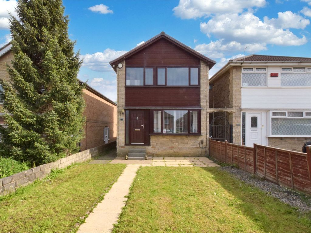 3 bed detached house for sale in Tong Road, Farnley, Leeds LS12, £235,000 Zoopla