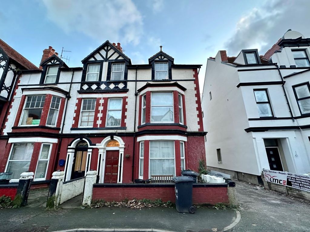 2 bed flat for sale in Flat 2, 18 Curzon Road, Llandudno, Gwynedd LL30