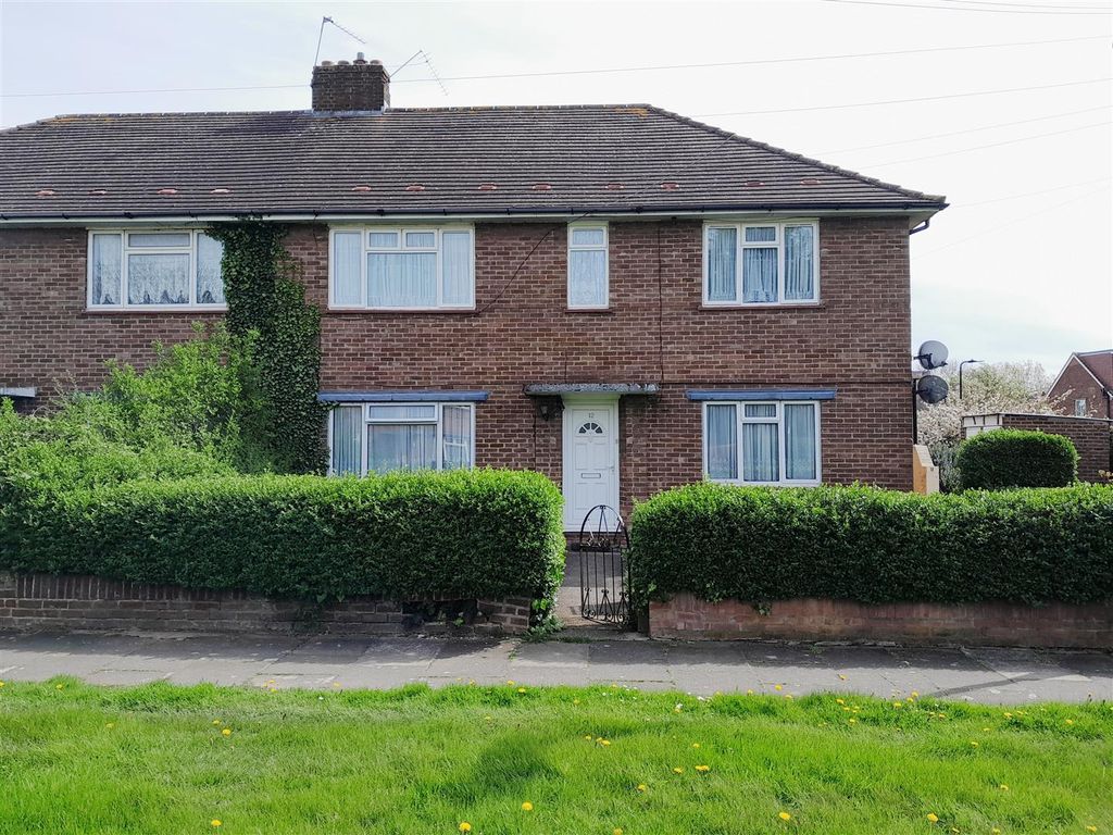 2 Bed Maisonette For Sale In Trevor Gardens, Northolt UB5, £325,000 ...