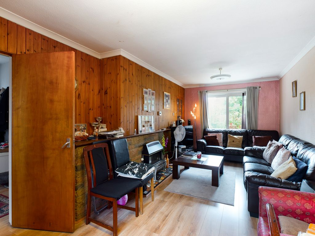 Littlefield Road, Luton LU2  