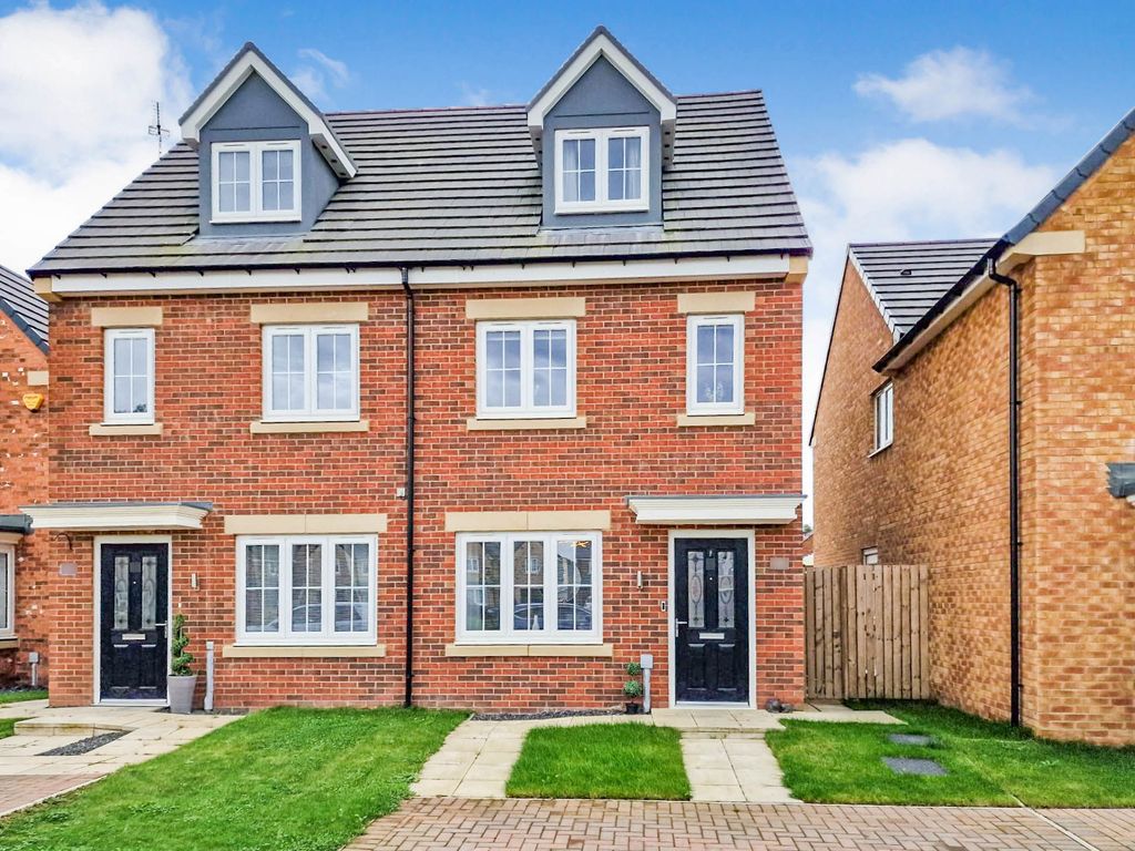3 bed semidetached house for sale in Ewart Drive, Bedlington NE22, £