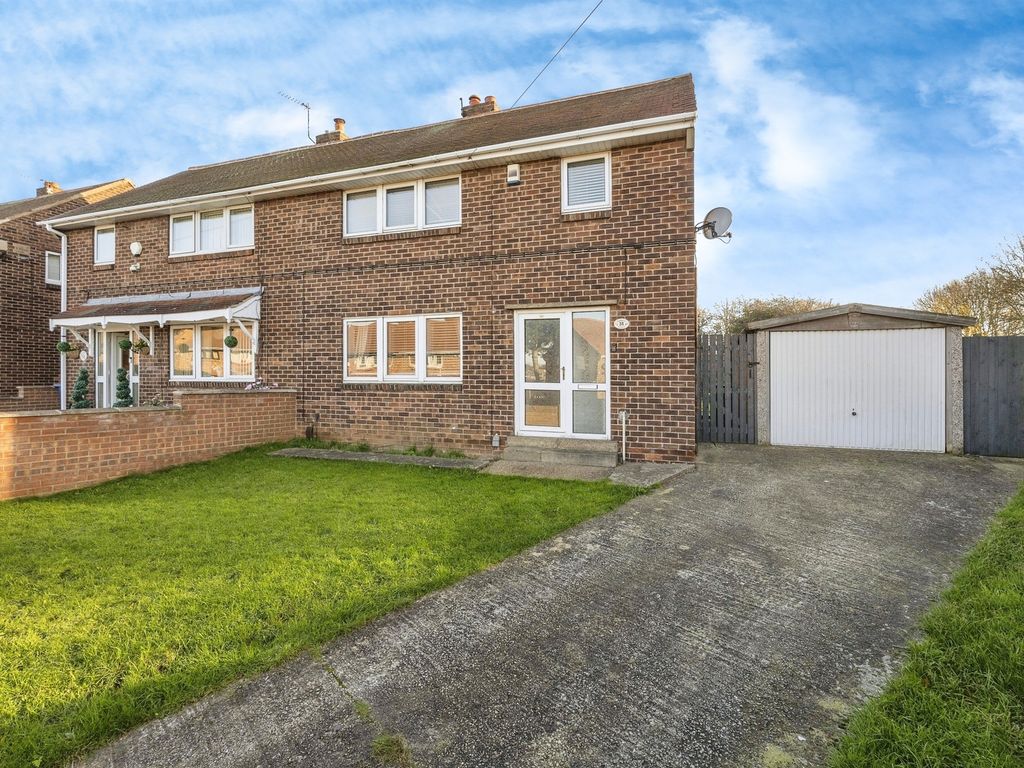 3 bed semidetached house for sale in Roberts Avenue, Conisbrough