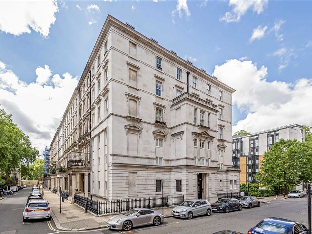 1 bed flat for sale in Ennismore Gardens, London SW7, £1,490,000 Zoopla