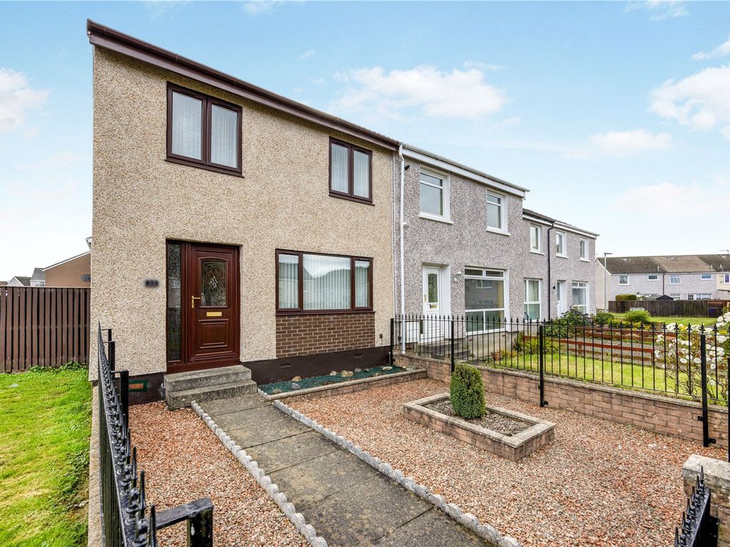 3 bed end terrace house for sale in Calder Court, Stirling
