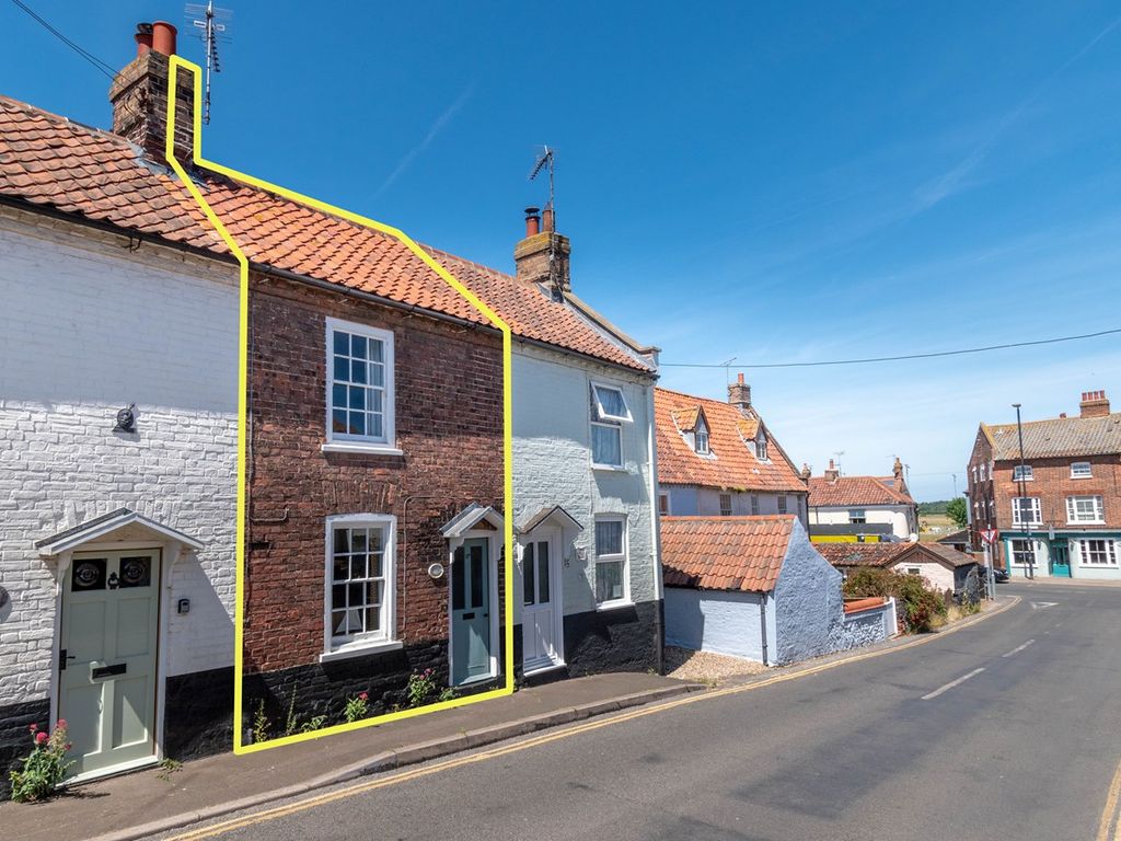 2 bed terraced house for sale in The Glebe, WellsNextTheSea NR23
