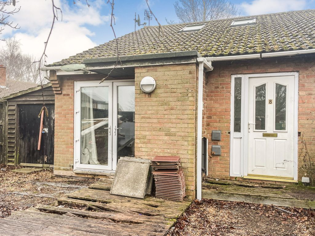 1 bed semidetached house for sale in Gorse Close, Lakenheath, Brandon