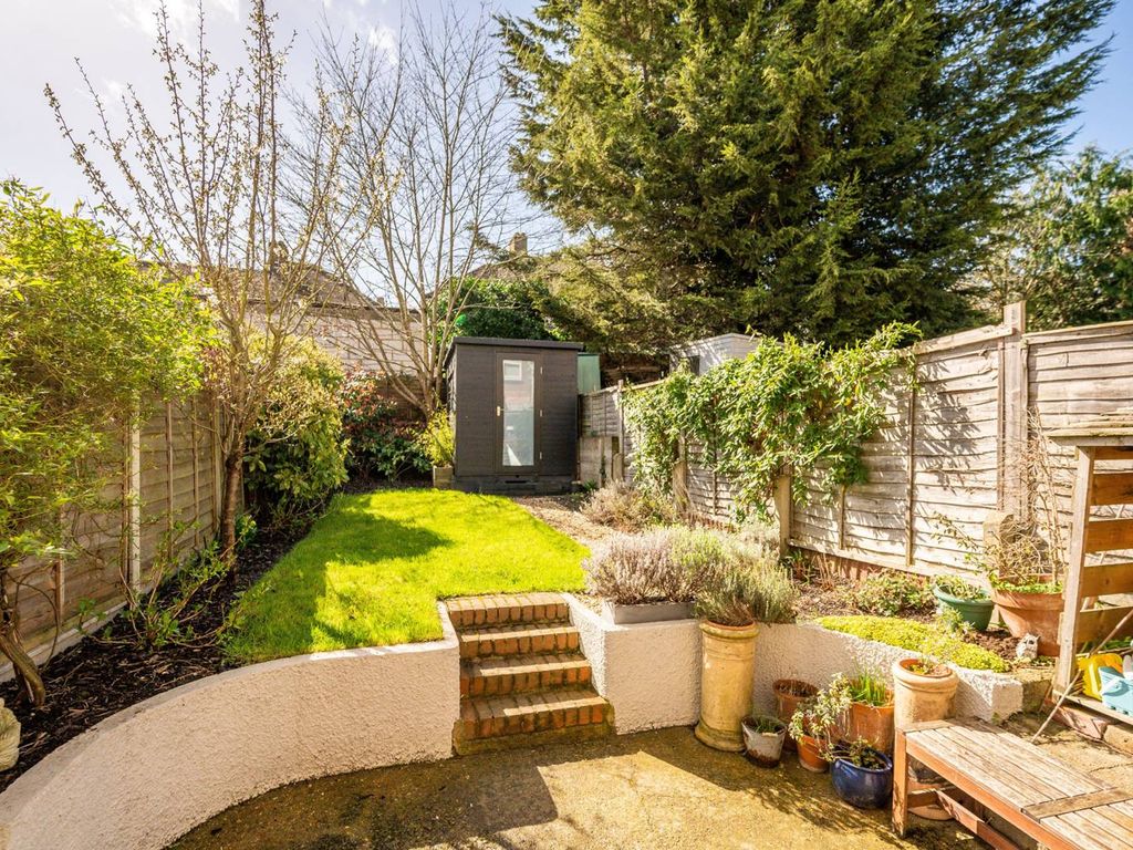 4 bed terraced house for sale in Tuam Road, Plumstead, London SE18 Zoopla