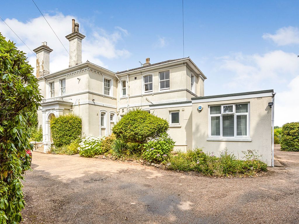 Hurstleigh, Hurstwood Lane, Tunbridge Wells, Kent TN4  