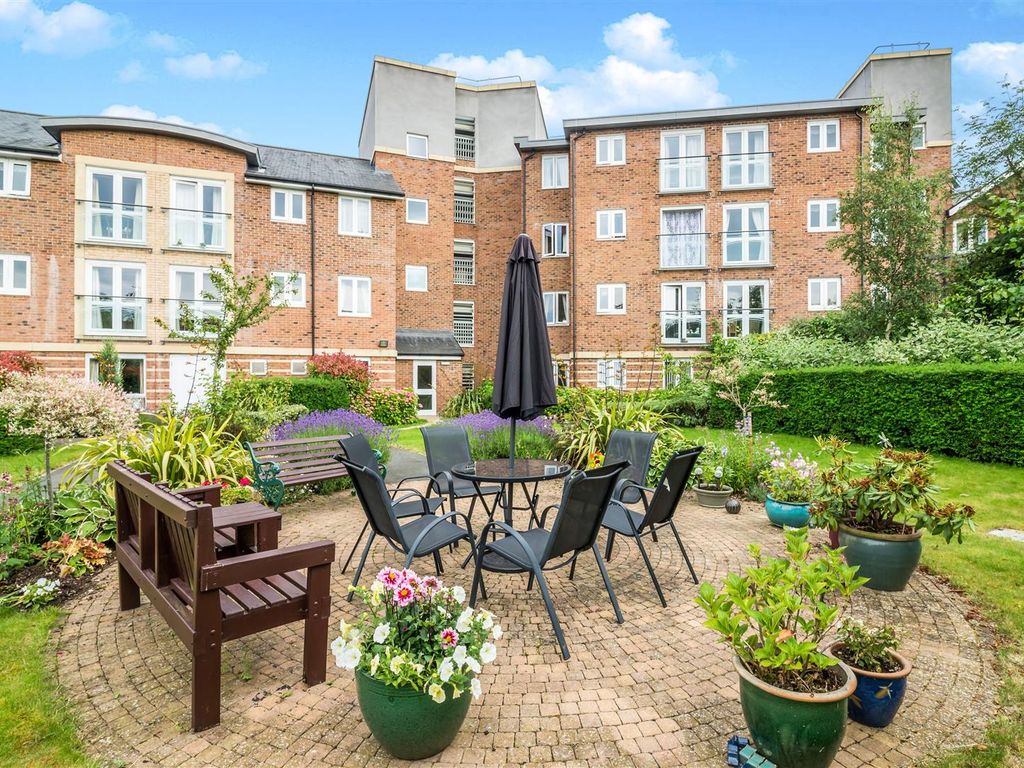 1 bed flat for sale in Malpas Court, Malpas Road, Northallerton DL7