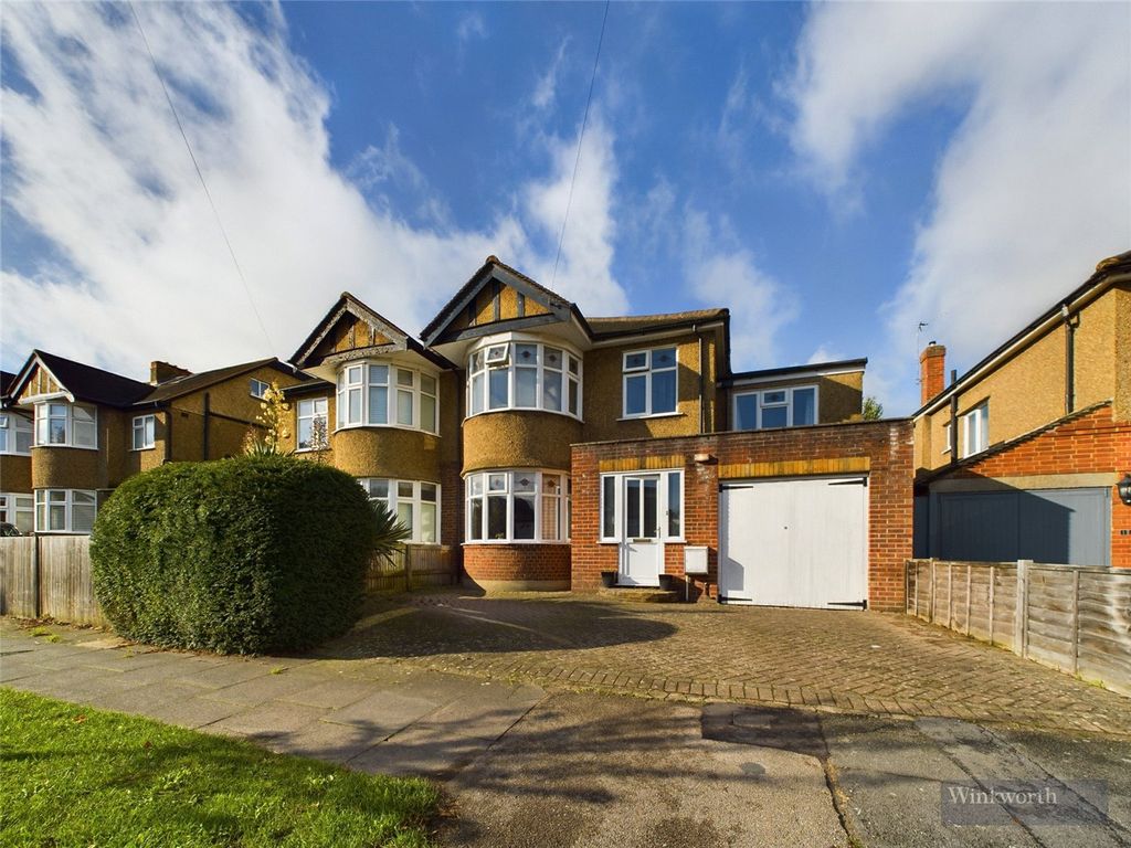 4 bed semidetached house for sale in Raeburn Avenue, Surbiton KT5, £925,000 Zoopla