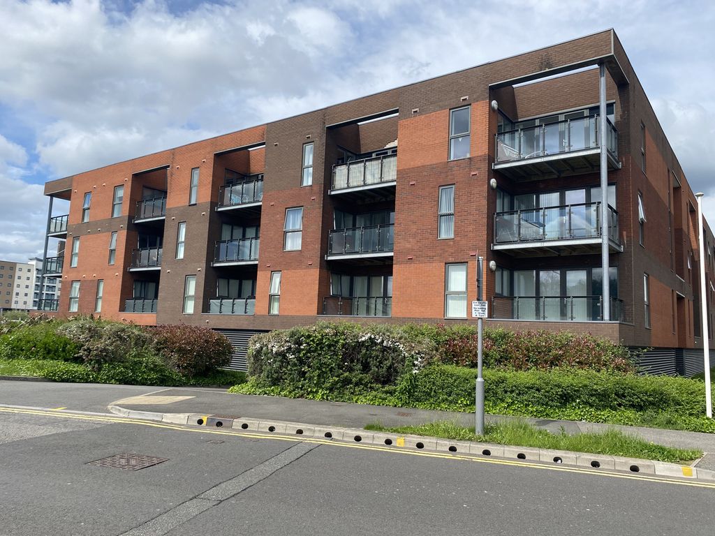 1 bed flat to rent in Usk Way, Newport NP20 Zoopla