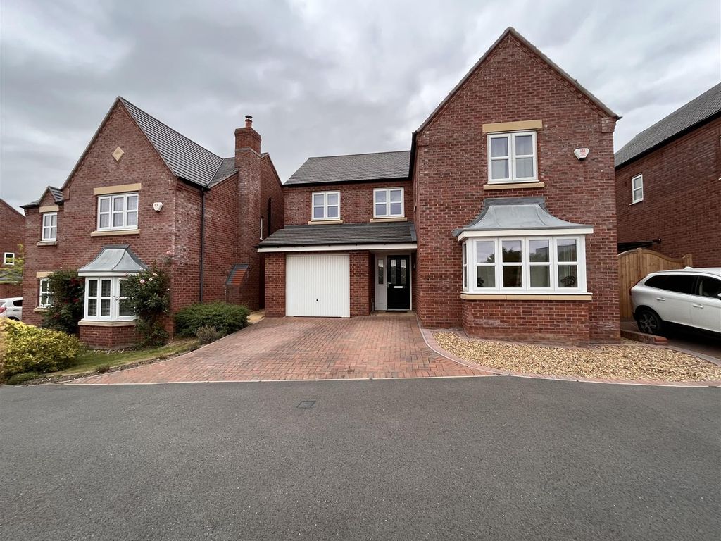 Chimneypot Lane, Swadlincote DE11  