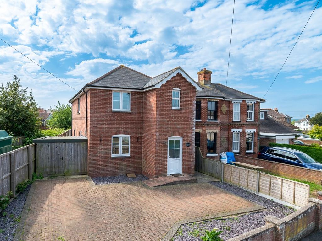 3 bed detached house for sale in Victoria Crescent, Ryde PO33 Zoopla