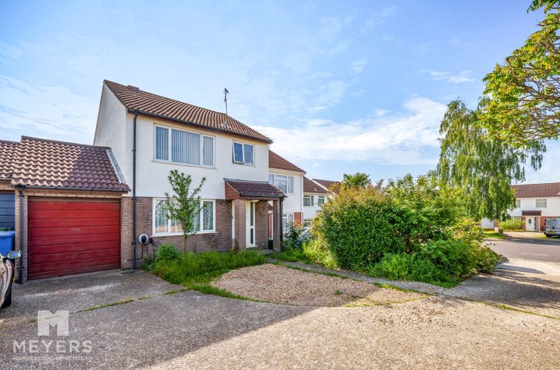 3 bed semidetached house for sale in Furzebrook Close, Canford Heath