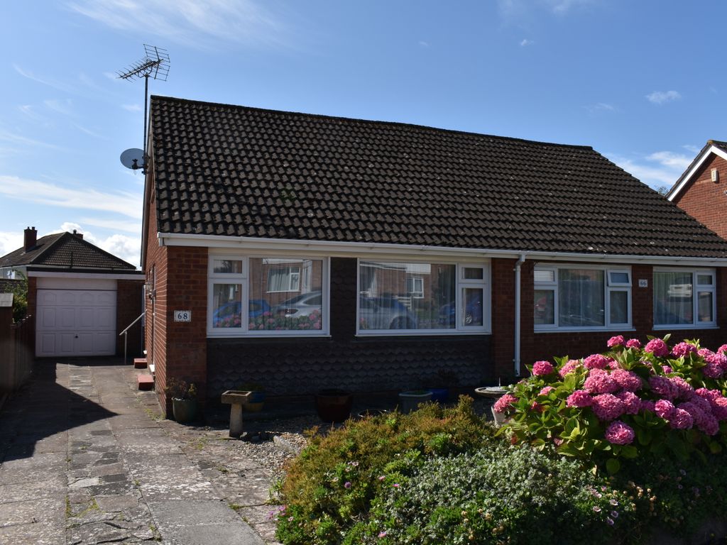 2 bed semidetached bungalow for sale in Balmoral Way, Worle, Weston