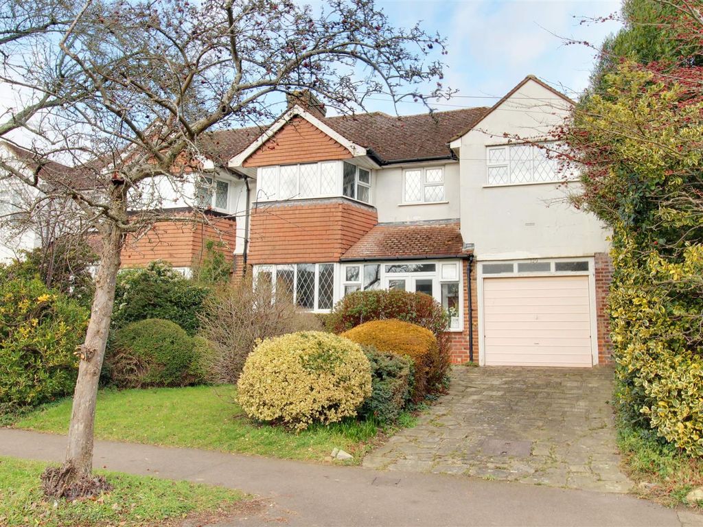 5 bed semidetached house for sale in Moffats Lane, Brookmans Park