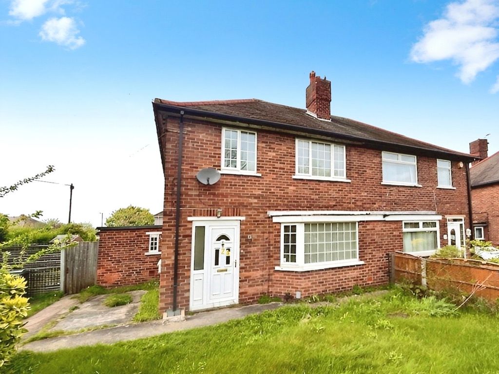 3 bed semidetached house to rent in Coventry Grove, Doncaster, South