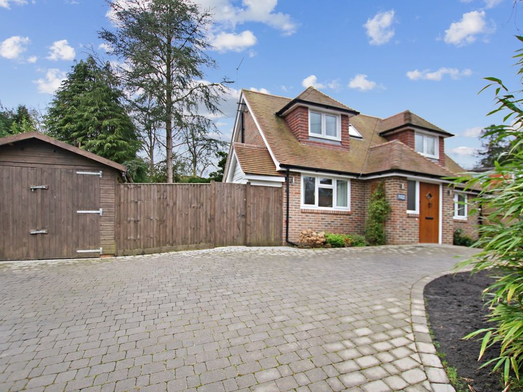 New home, 3 bed detached bungalow for sale in Furzefield Road, East