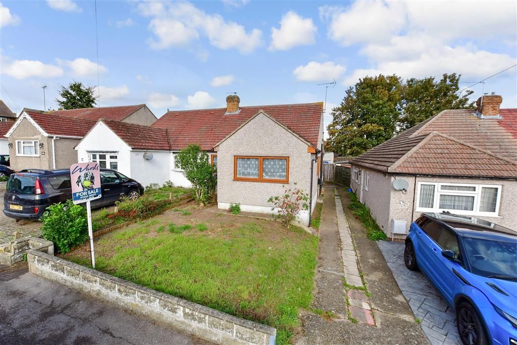 3 bed semidetached bungalow for sale in Balmoral Road, Sutton At Hone
