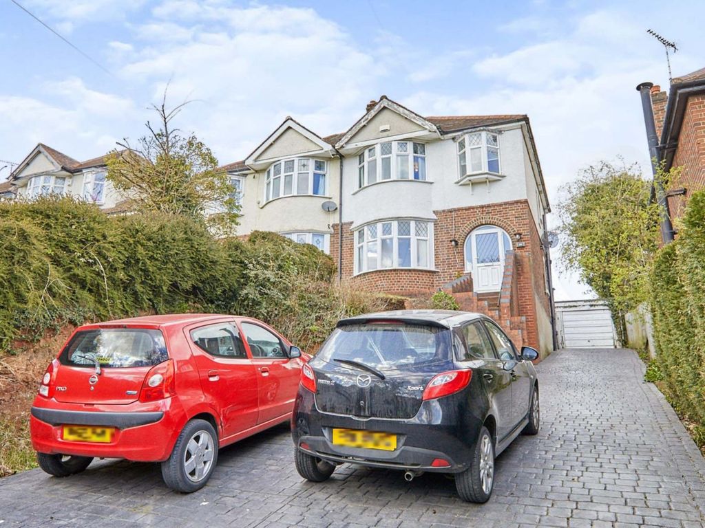 3 bed semidetached house for sale in Henhurst Hill, BurtonOnTrent