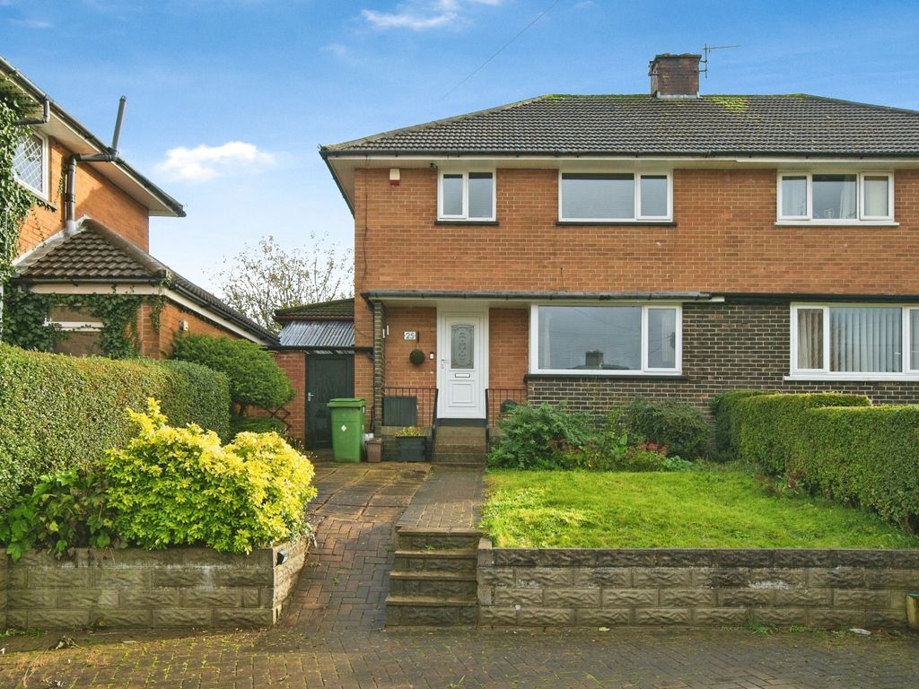 3 bed semidetached house for sale in Sedgemoor Road, Llanrumney