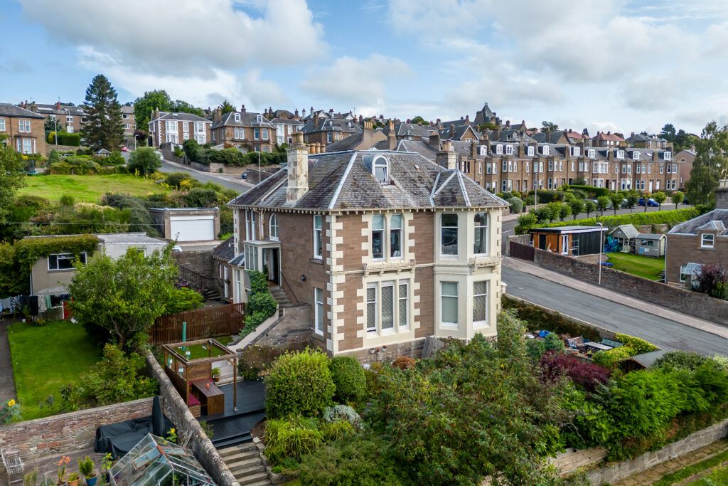 4 bed flat for sale in Norwood Terrace, Dundee DD2, £350,000 Zoopla