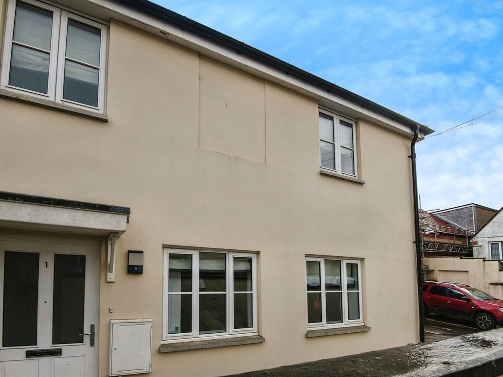 2 bed end terrace house for sale in Park Street, Tiverton EX16, £220,000 Zoopla