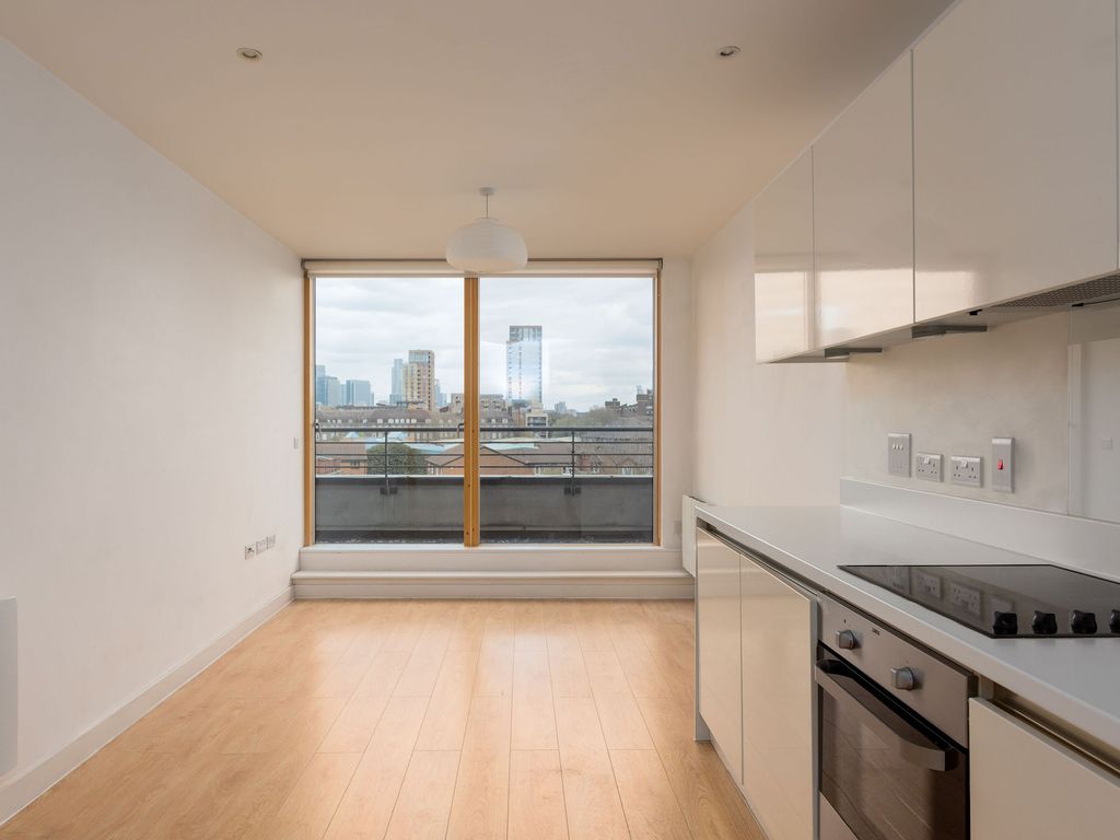 1 bed flat to rent in Vida House, 50 Trundleys Road, Deptford SE8, £