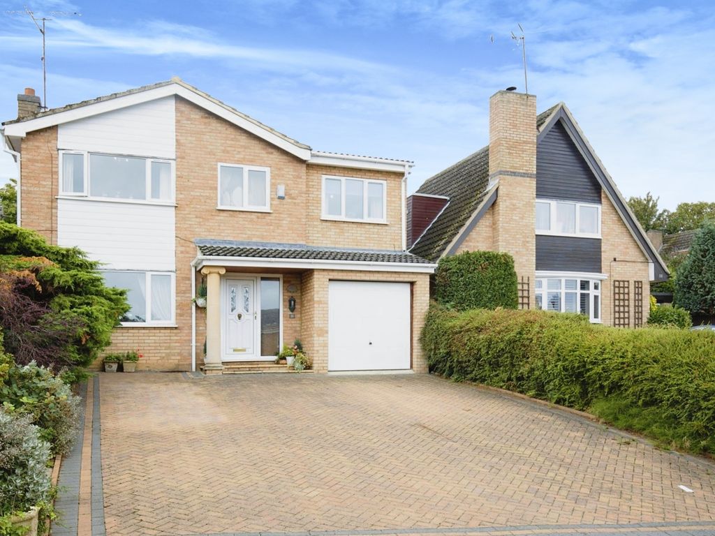 4 bed detached house for sale in Glebe Way, Cogenhoe, Northampton NN7