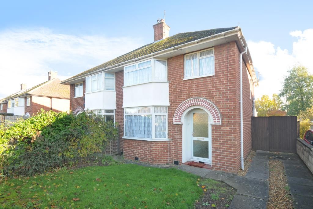 3 bed semidetached house to rent in Marsh Lane, Headington OX3, £1,500