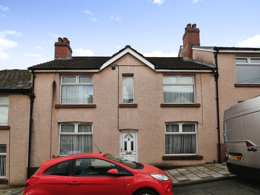 4 bed terraced house for sale in Duffryn Street, TirYBerth, Hengoed