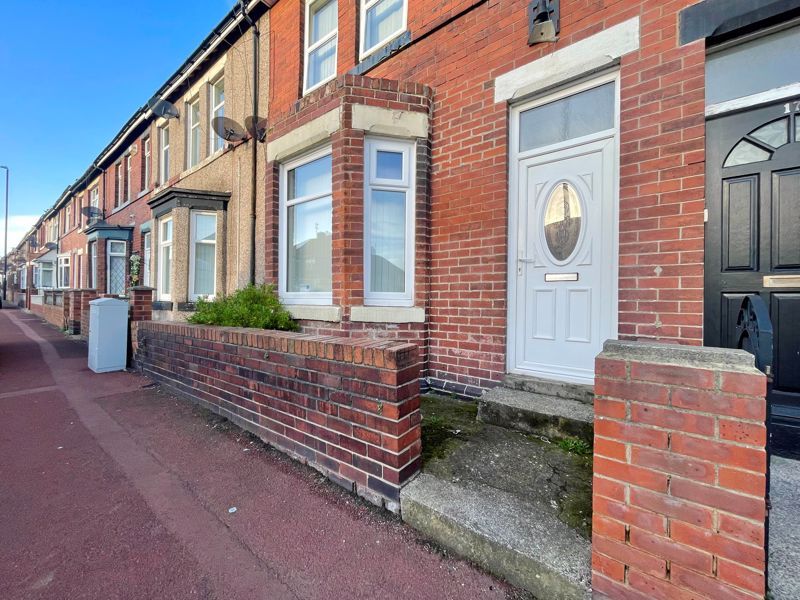 1 bed flat to rent in Warwick Terrace, New Silksworth, Sunderland SR3