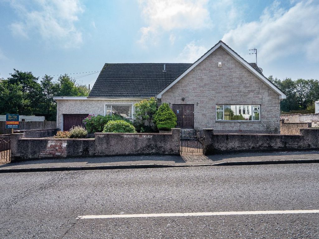 4 bed detached house for sale in Cumbernauld Road, Chryston, Glasgow