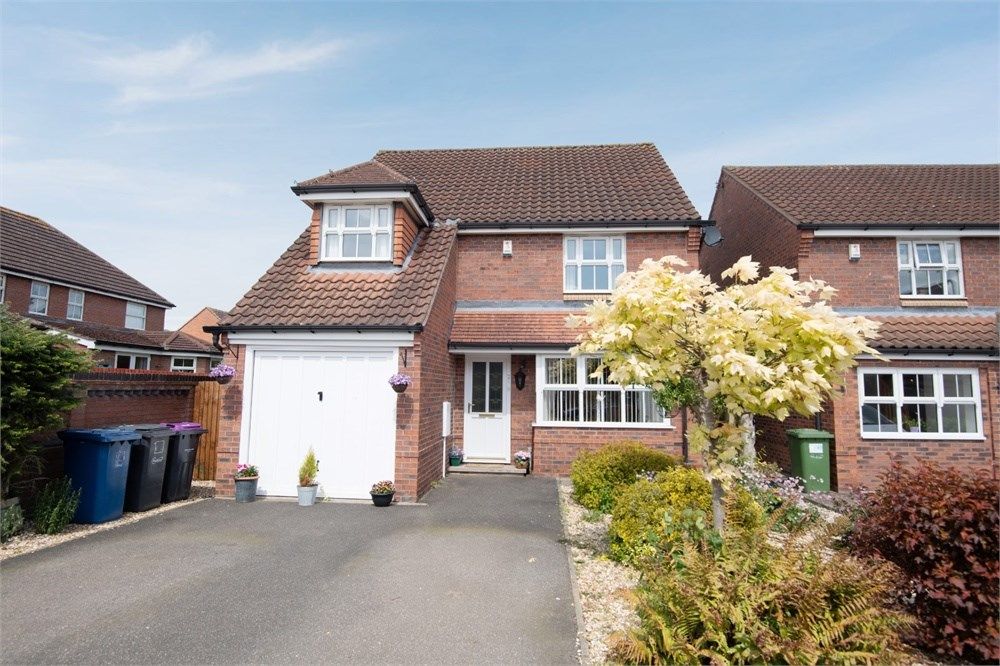 4 bed detached house for sale in Beresford Drive, Sudbrooke, Lincoln