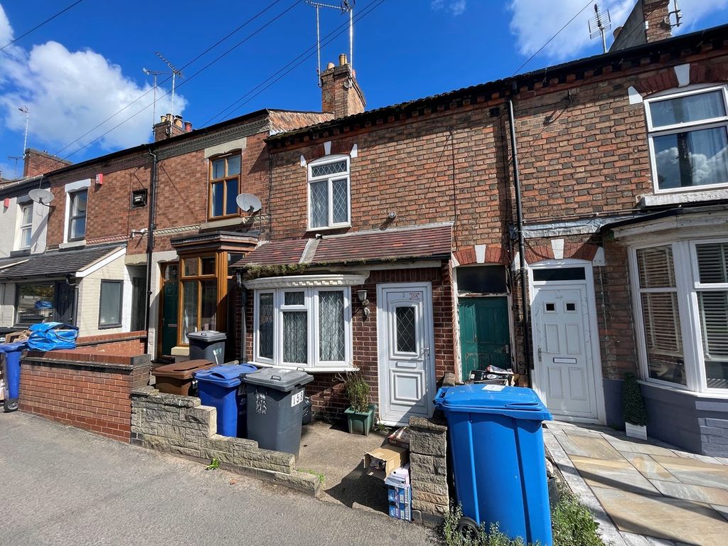 3 bed terraced house for sale in Shobnall Road, BurtonOnTrent DE14, £