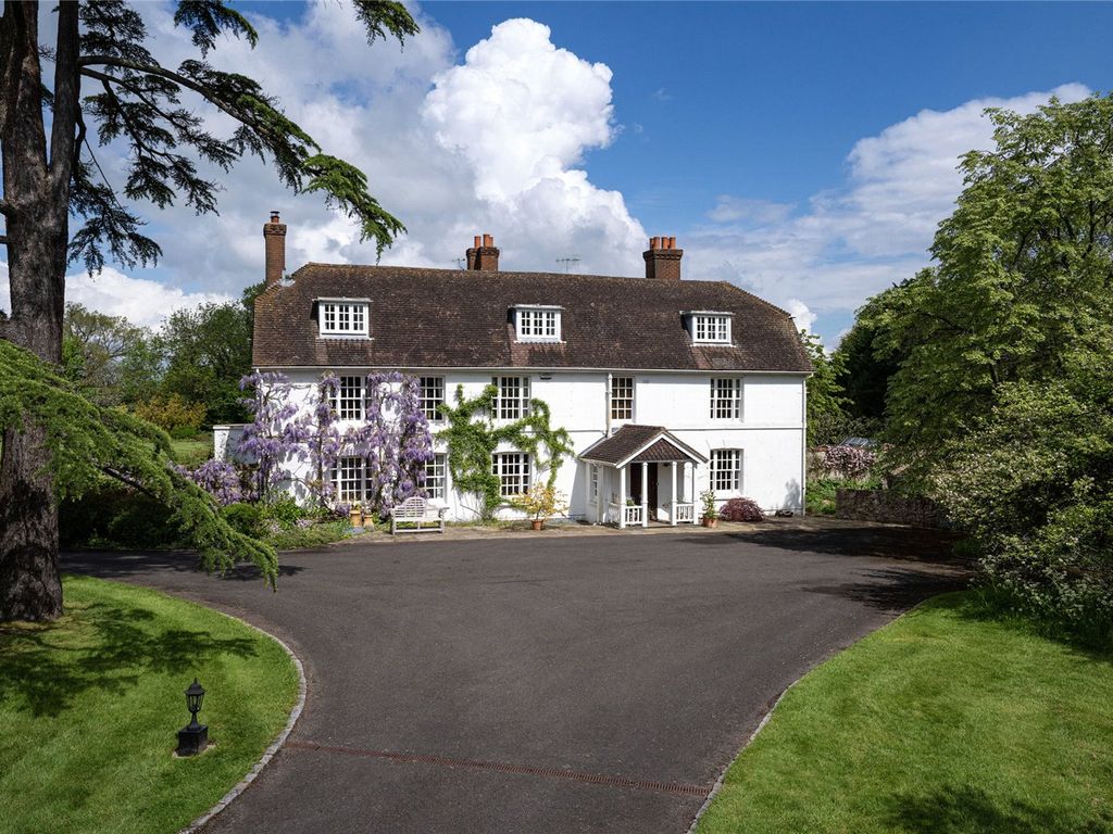 5 bed detached house for sale in Outwood Common, Outwood, Redhill