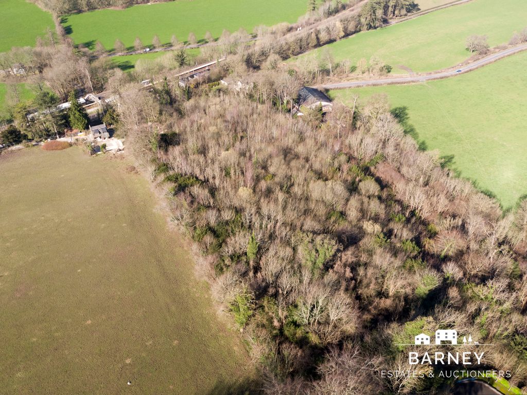 Land for sale in Station Road, Woldingham CR3, £30,000 Zoopla
