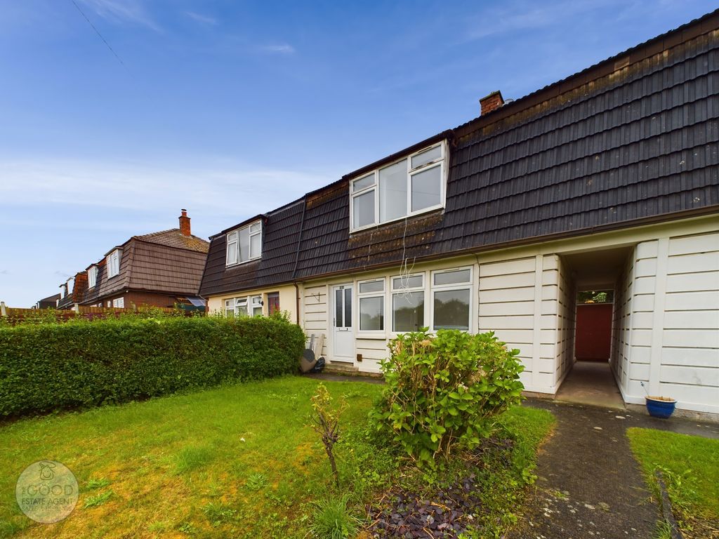 3 bed terraced house to rent in Stanberrow Road, Hereford HR2, £1,000