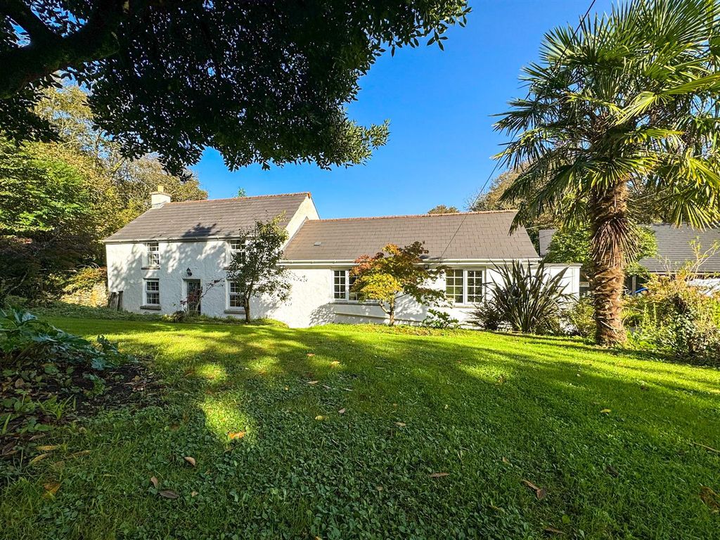 4 bed detached house for sale in Calloose Lane, Leedstown, Hayle TR27