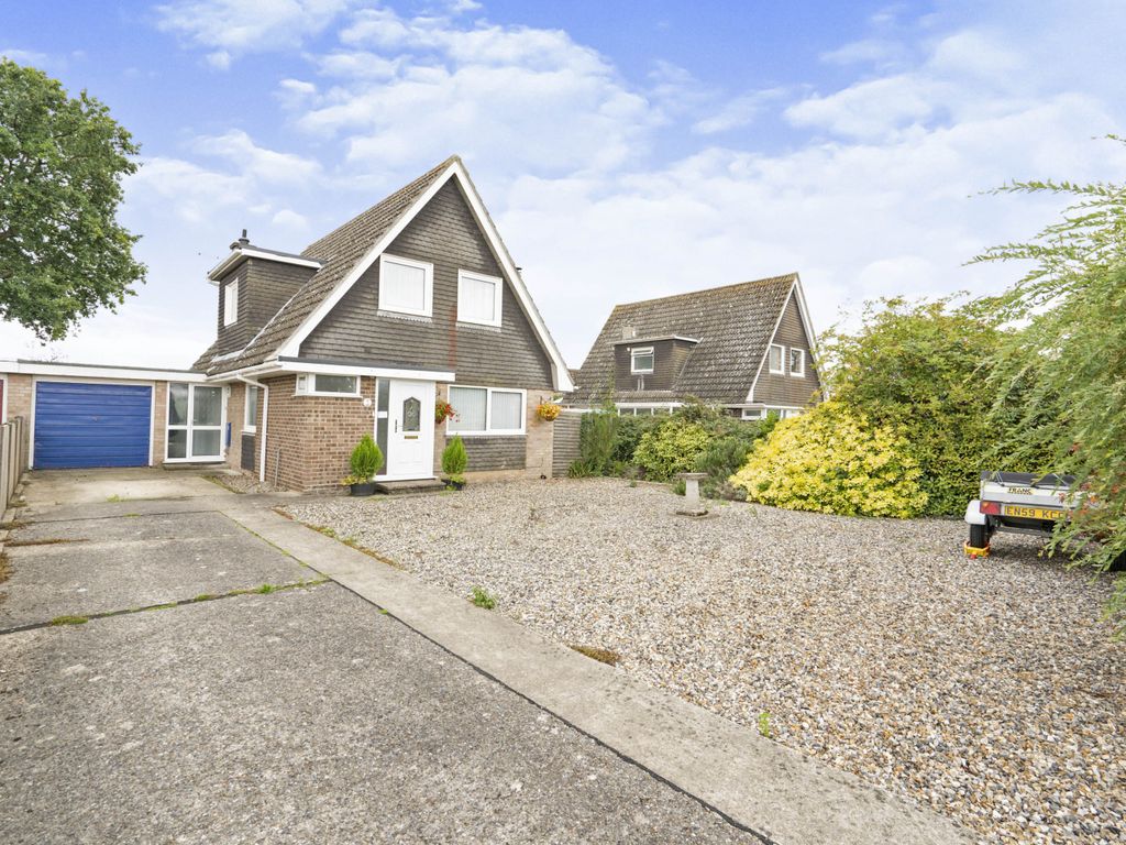 3 bed detached house for sale in Abbey Road, Watton, Thetford IP25 Zoopla
