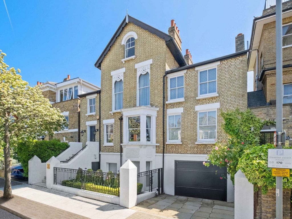 7 bed semidetached house for sale in Wandle Road, London SW17, £