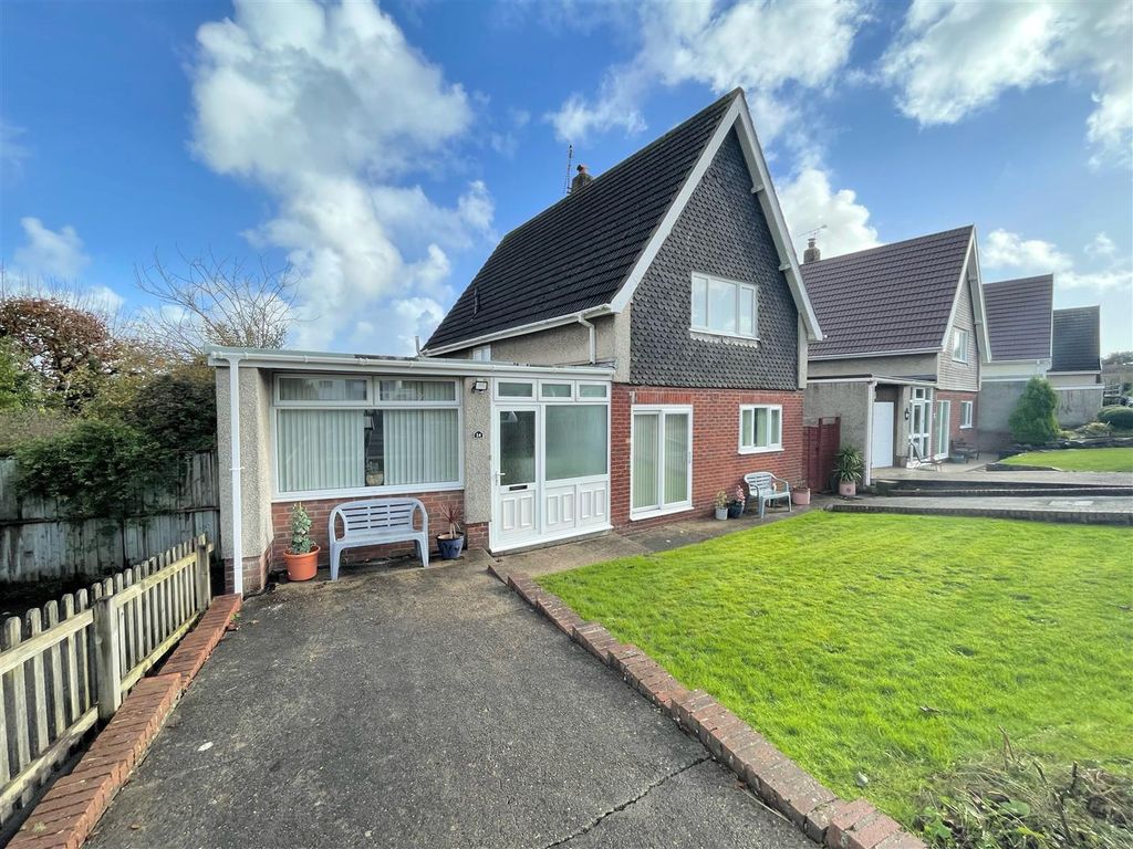 4 bed detached house for sale in The Paddock, West Cross, Swansea SA3