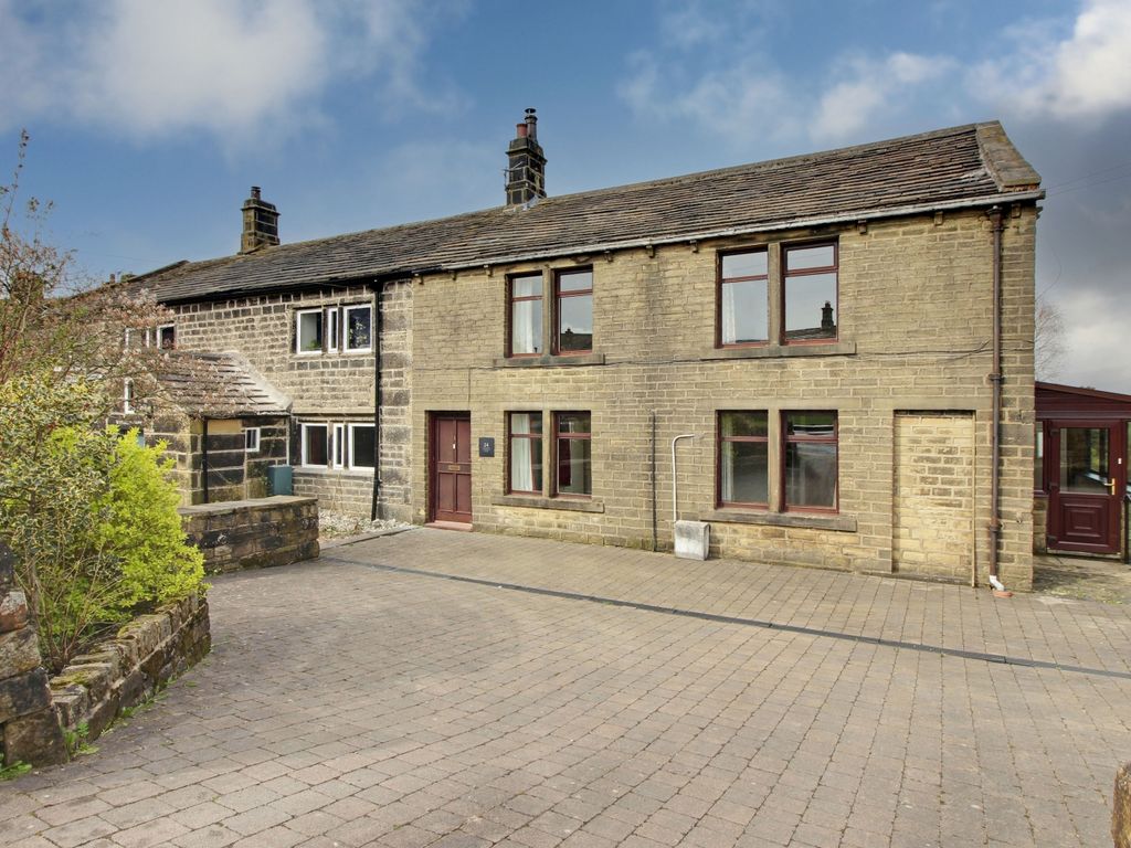 4 bed semidetached house for sale in 24 Slack Top, Heptonstall, Hebden