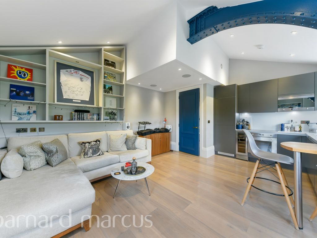 2 bed flat for sale in East Hill, London SW18 Zoopla