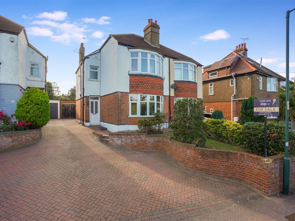 3 bed semidetached house for sale in Barnsole Road, Gillingham ME7, £350,000 Zoopla