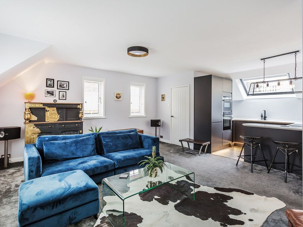 Hitchen Hatch Lane, Sevenoaks TN13  